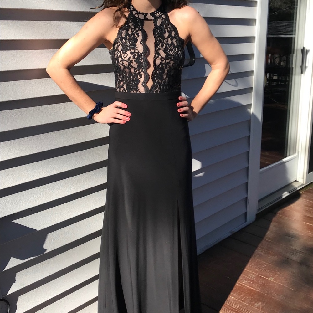 Prom Dress / Black / size 3